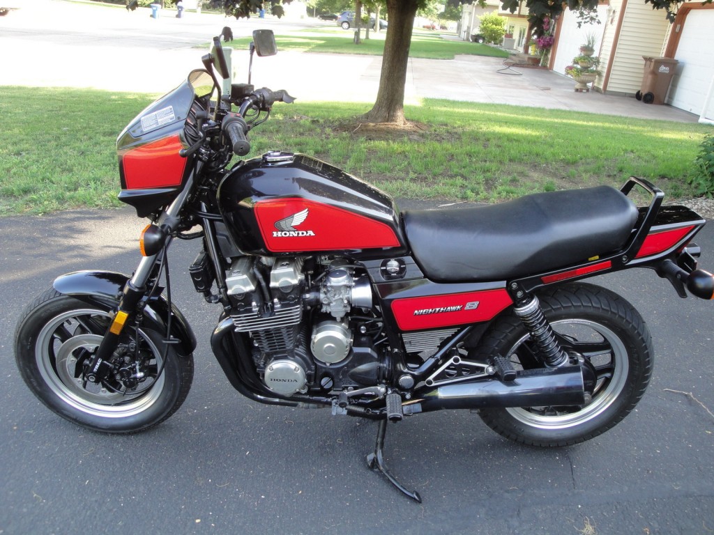 1984 Honda night hawk motorcycle #3