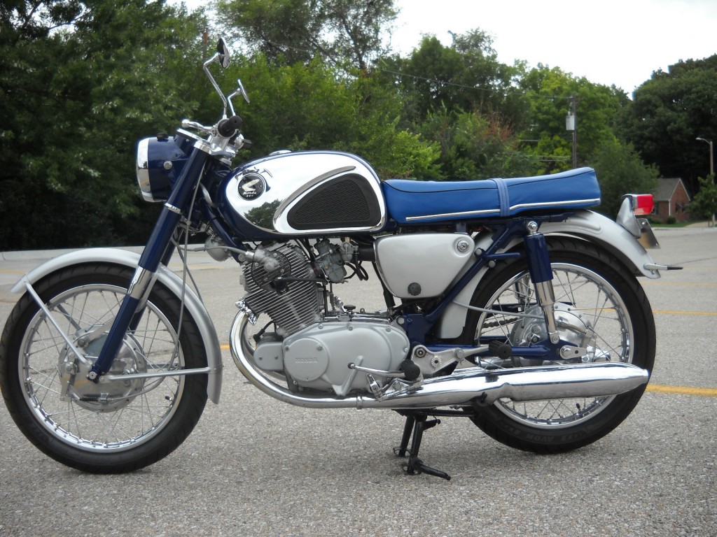 1966 Honda superhawk motorcycle #5